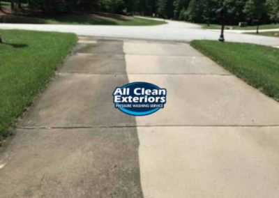 power washing cleaning of a concrete driveway with pressure washing in Little Silver, NJ